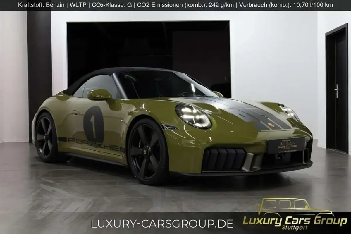 Gebraucht Porsche 992 541 PS (397 kW) 2026 Olive neo Cabrio