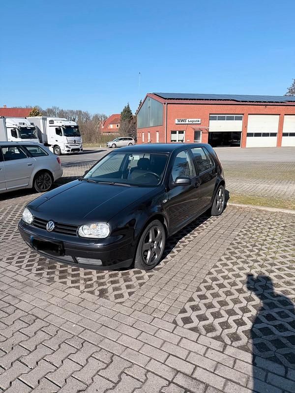 Gebraucht VW Golf IV 115 PS (84 kW) 2003 Schwarz Kleinwagen