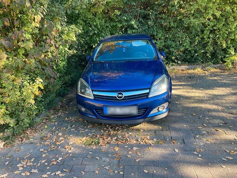 Gebraucht Opel Astra 105 PS (77 kW) 2005 Blau Kleinwagen