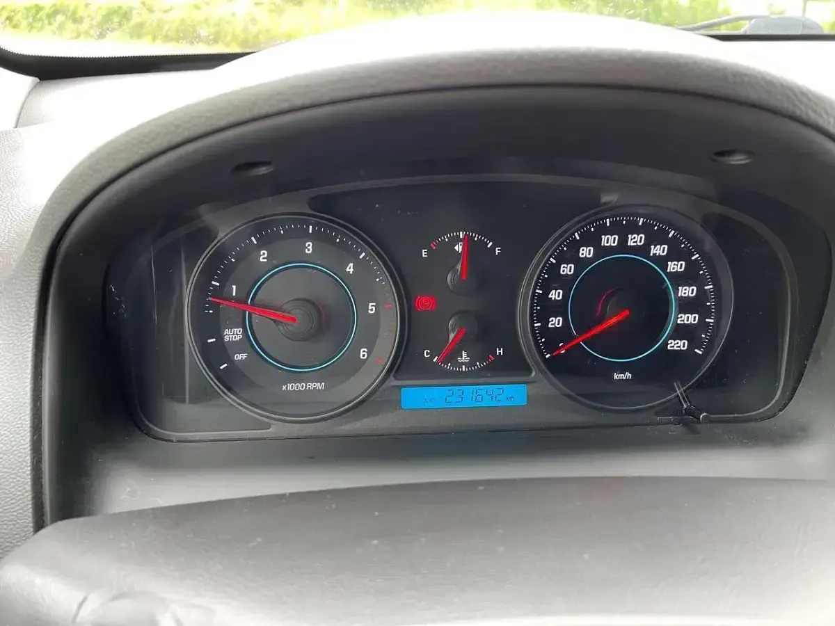 Gebraucht Chevrolet Captiva 163 PS (119 kW) 2013 Grau SUV