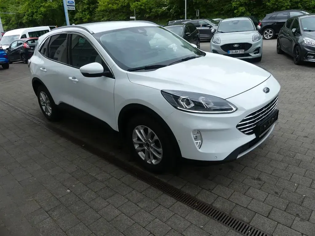Gebraucht Ford Kuga Titanium X 190 PS (139 kW) 2022 Weiß SUV