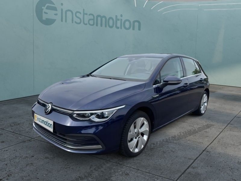 Blau Gebraucht 2020 VW Golf VIII Style Limousine | 21.940 € (Fairer Preis) - Bild 1/3