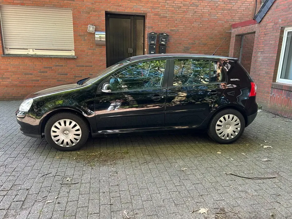Gebraucht VW Golf V Goal 75 PS (55 kW) 2006 Schwarz Kleinwagen