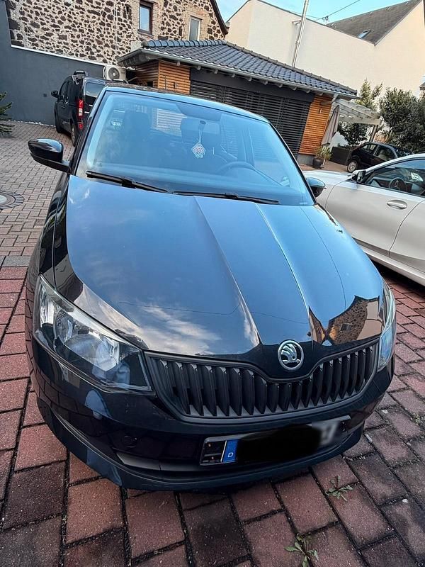 Gebraucht Skoda Fabia 75 PS (55 kW) 2016 Schwarz Kleinwagen