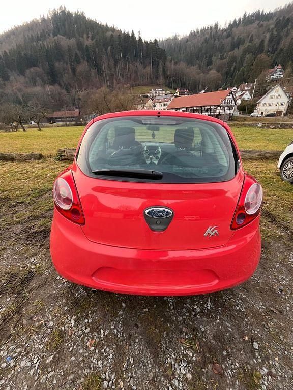 Gebraucht Ford Ka 69 PS (50 kW) 2011 Rot Kleinwagen