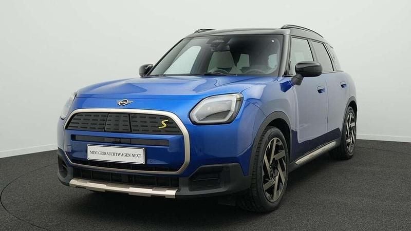 Blau Gebraucht 2024 Mini Countryman Favoured SUV | 40.347 € (Superpreis) - Bild 1/4