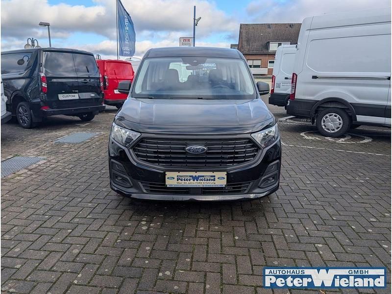 Neu Ford Tourneo Trend 150 PS (110 kW) 2026 Schwarz Van / Kleinbus