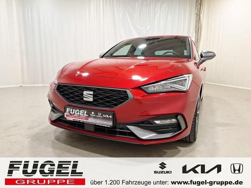 "desire" rot Gebraucht 2020 Seat Leon FR Limousine | 20.269 € (Fairer Preis) - Bild 1/4