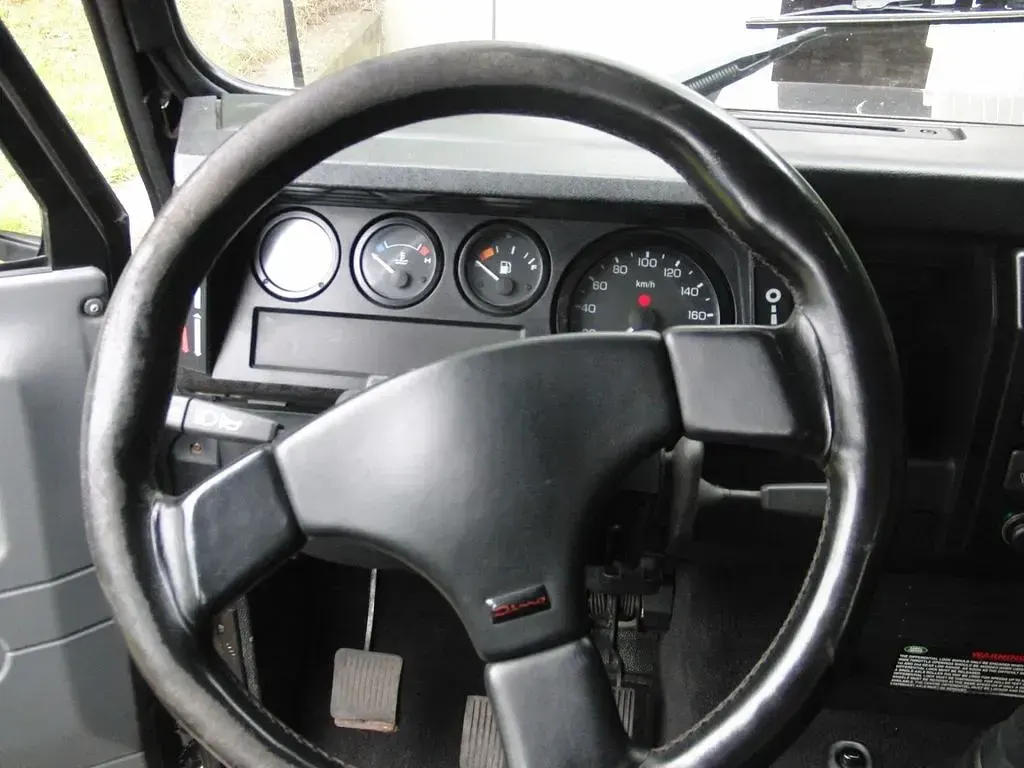Gebraucht Land Rover Defender 122 PS (89 kW) 2003 Schwarz SUV