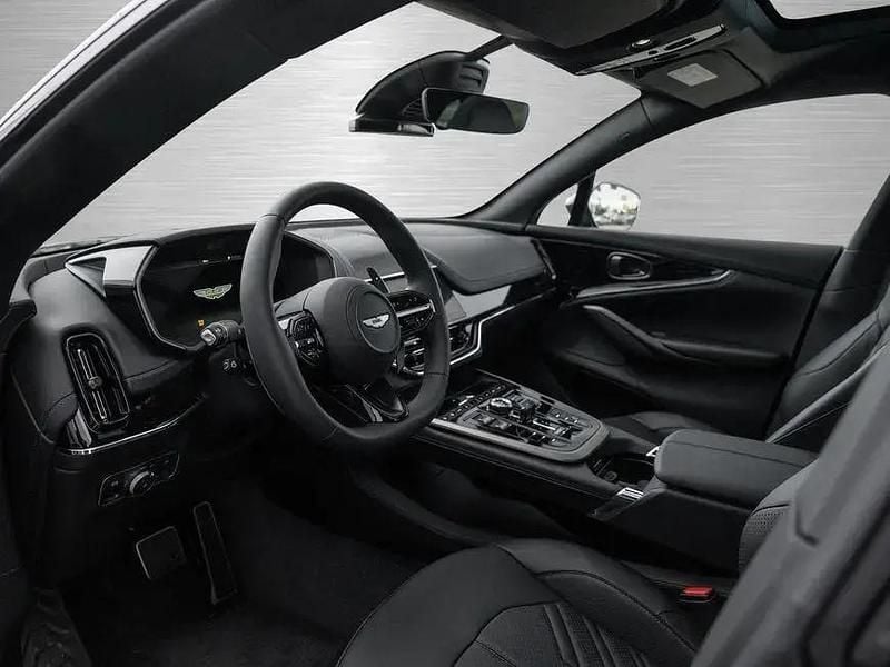 Neu Aston Martin DBX 727 PS (534 kW) 2025 Schwarz SUV