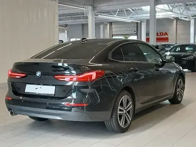 Gebraucht BMW 218 Performance 136 PS (100 kW) 2023 Black sapphire Coupé