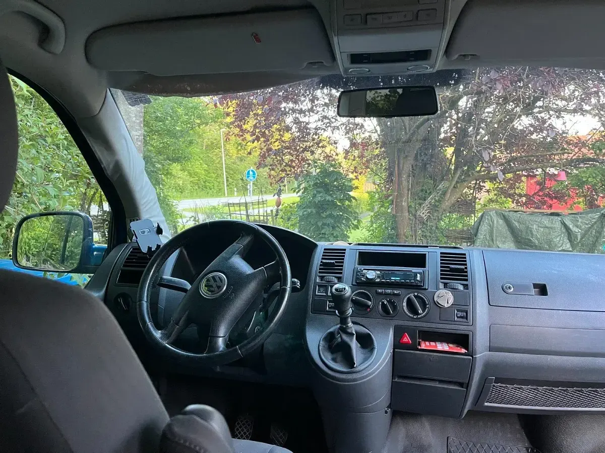 Gebraucht VW Caravelle 174 PS (127 kW) 2006 Blau Van