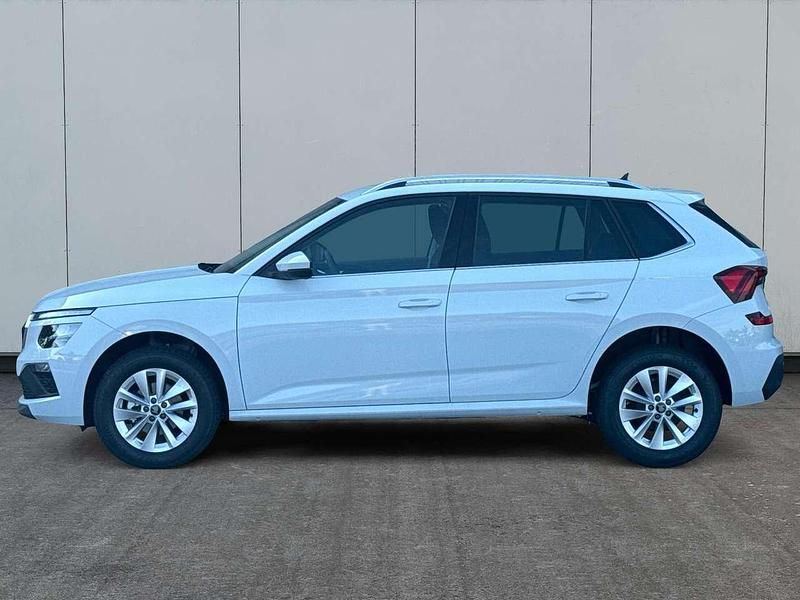 Moonweiß perleffekt Neu 2025 Skoda Kamiq Selection SUV | 27.280 € (Fairer Preis) - Bild 1/4