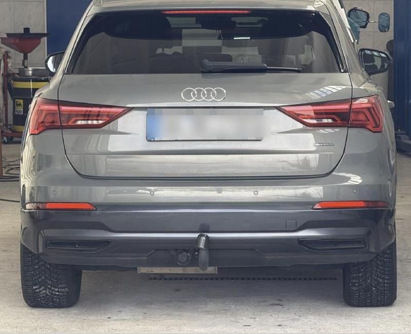 Usata Audi Q3 Advanced Plus 190 CV (139 kW) 2019 Grigio SUV