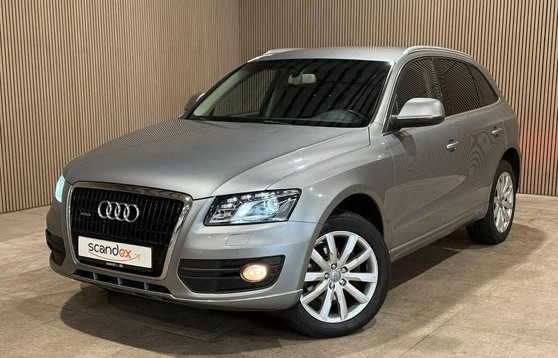 Grau Gebraucht 2011 Audi Q5 Sport SUV | 7.500 € (Guter Preis) - Bild 1/4