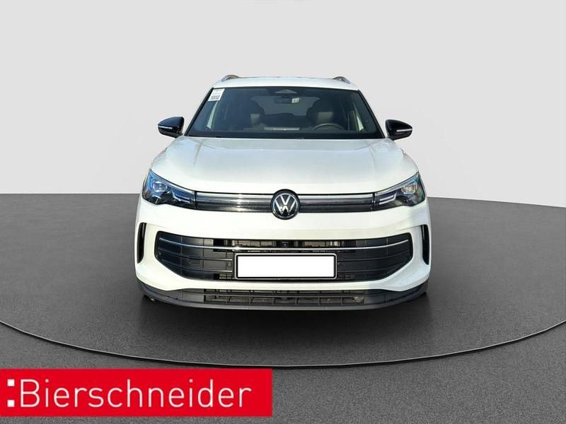Gebraucht VW Tiguan Goal 150 PS (110 kW) 2025 Weiss SUV