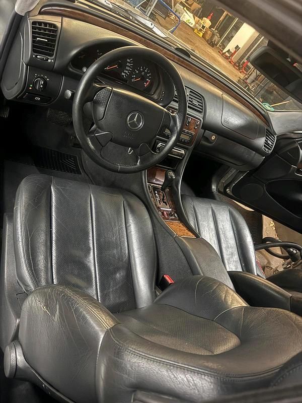 Gebraucht Mercedes CLK320 218 PS (160 kW) 1999 Silber Coupé