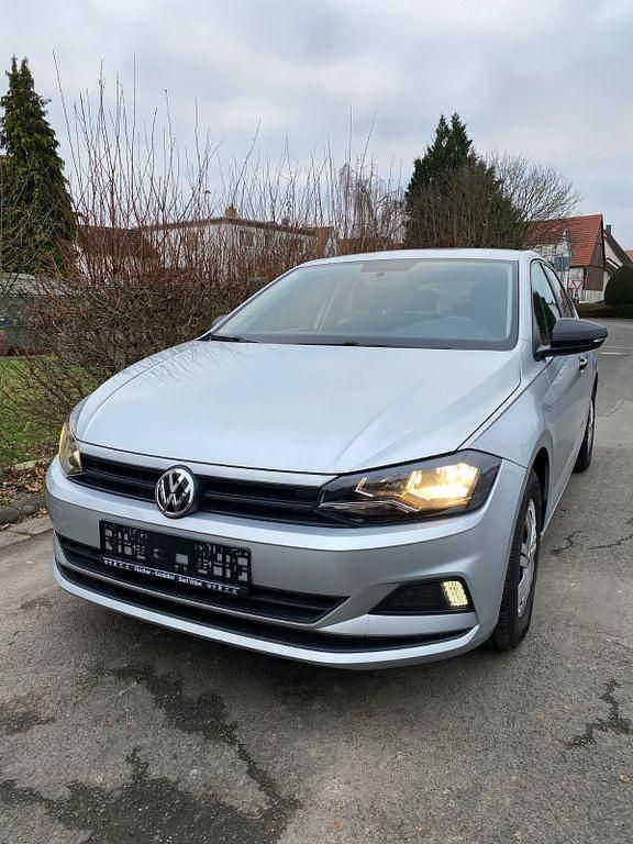 Gebraucht VW Polo 80 PS (58 kW) 2019 Silber Kleinwagen