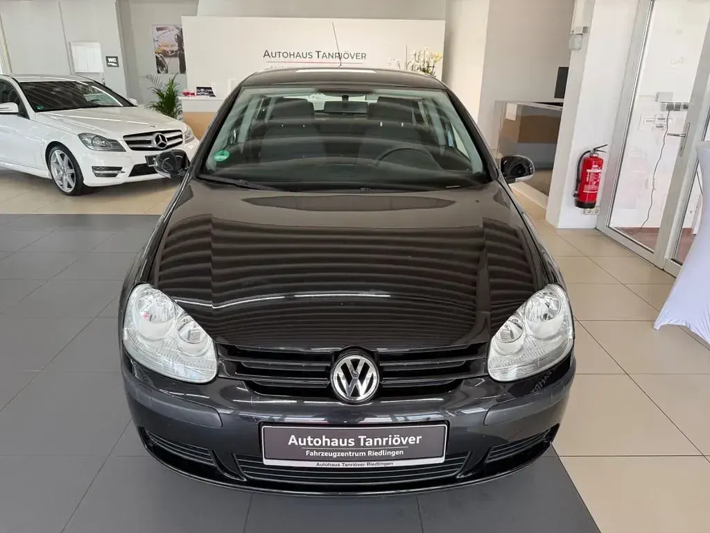Gebraucht VW Golf IV Trendline 75 PS (55 kW) 2005 Schwarz Limousine