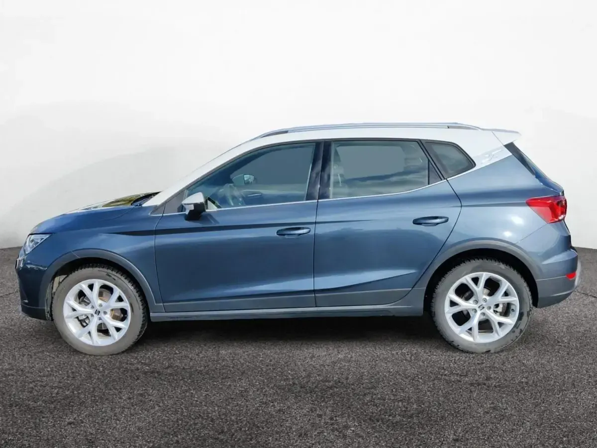 Gebraucht Seat Arona FR 110 PS (80 kW) 2024 Grau SUV