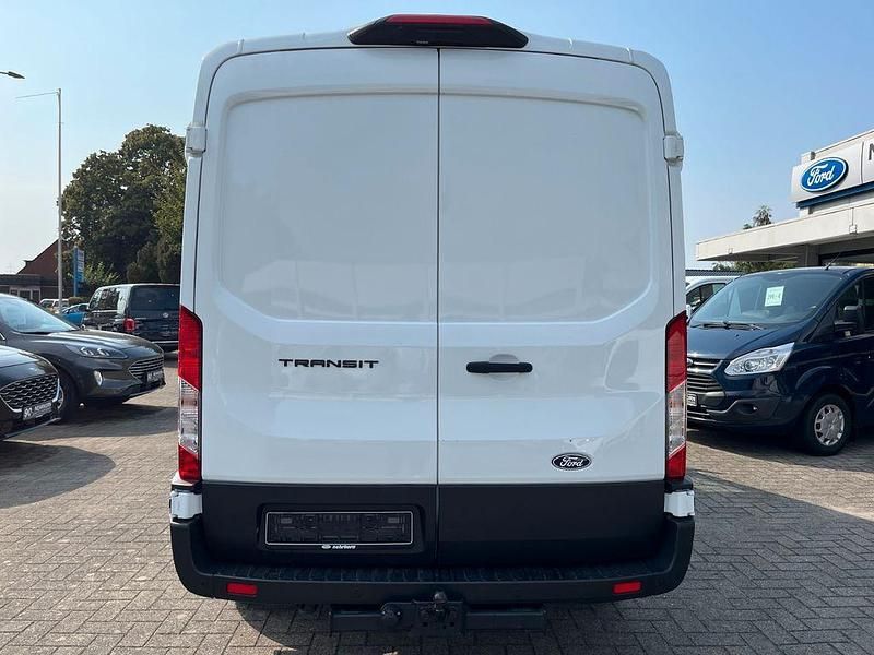 Gebraucht Ford Transit Trend 131 PS (96 kW) 2025 Weiß Pickup