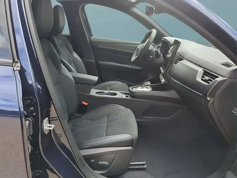 Neu Renault Arkana 143 PS (105 kW) 2026 Blau SUV