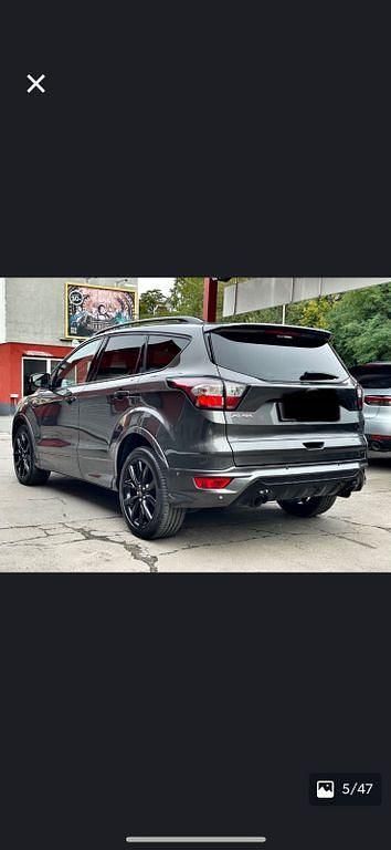 Gebraucht Ford Kuga ST-Line 179 PS (131 kW) 2017 Grau SUV