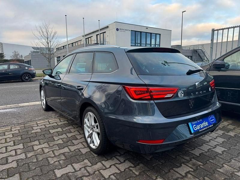 Gebraucht Seat Leon ST XCELLENCE 131 PS (96 kW) 2019 Grau Kombi