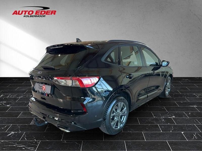 Gebraucht Ford Kuga ST-Line 150 PS (110 kW) 2023 Obsidianschwarz (metallic) SUV