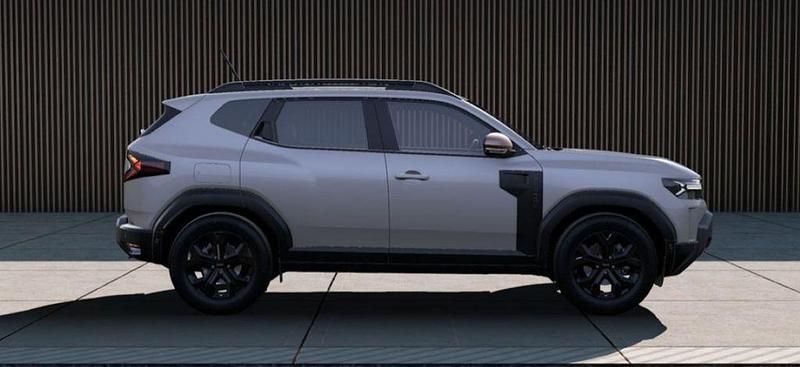 Neu Dacia Duster Extreme 154 PS (113 kW) 2026 Sandstone SUV