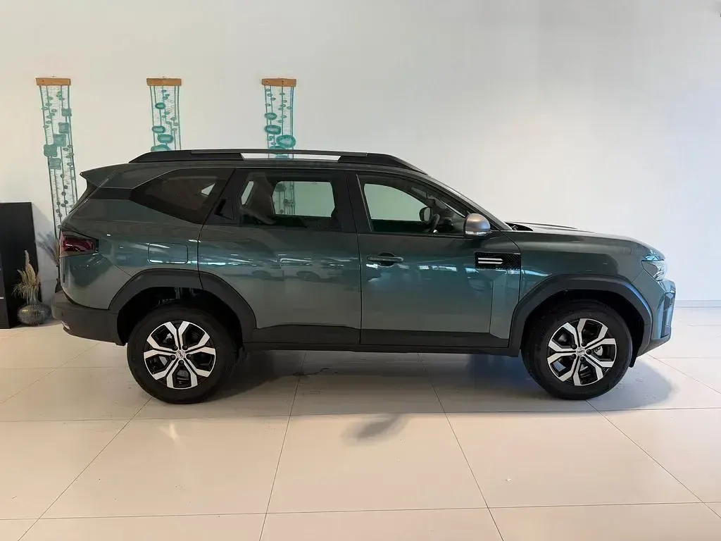 Neu Dacia Bigster Expression 140 PS (102 kW) 2026 Grün SUV