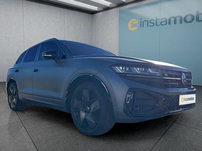 Gebraucht VW Touareg 286 PS (210 kW) 2025 Grau SUV