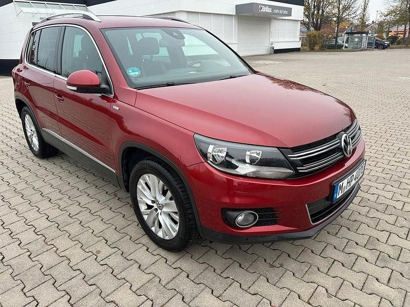 Rot Gebraucht 2014 VW Tiguan SUV | 11.800 € (Fairer Preis) - Bild 1/4
