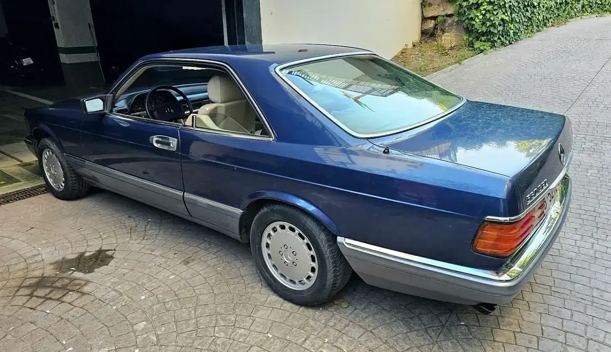 Gebraucht Mercedes 560 299 PS (219 kW) 1988 Blau Coupé