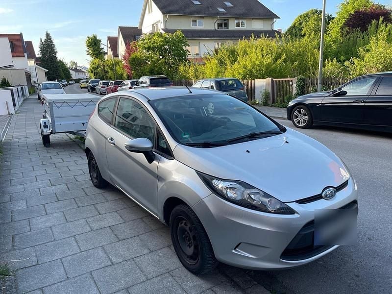 Silber Gebraucht 2009 Ford Fiesta Kleinwagen | 1.100 € (Superpreis) - Bild 1/4