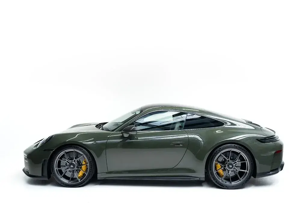 Neu Porsche 911 510 PS (375 kW) 2026 Grün