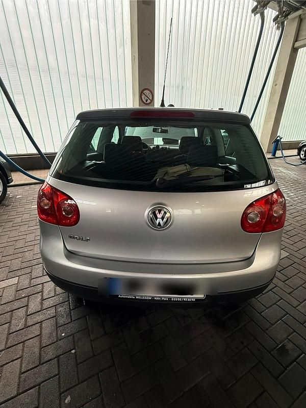 Gebraucht VW Golf IV 75 PS (55 kW) 2005 Silber Kleinwagen
