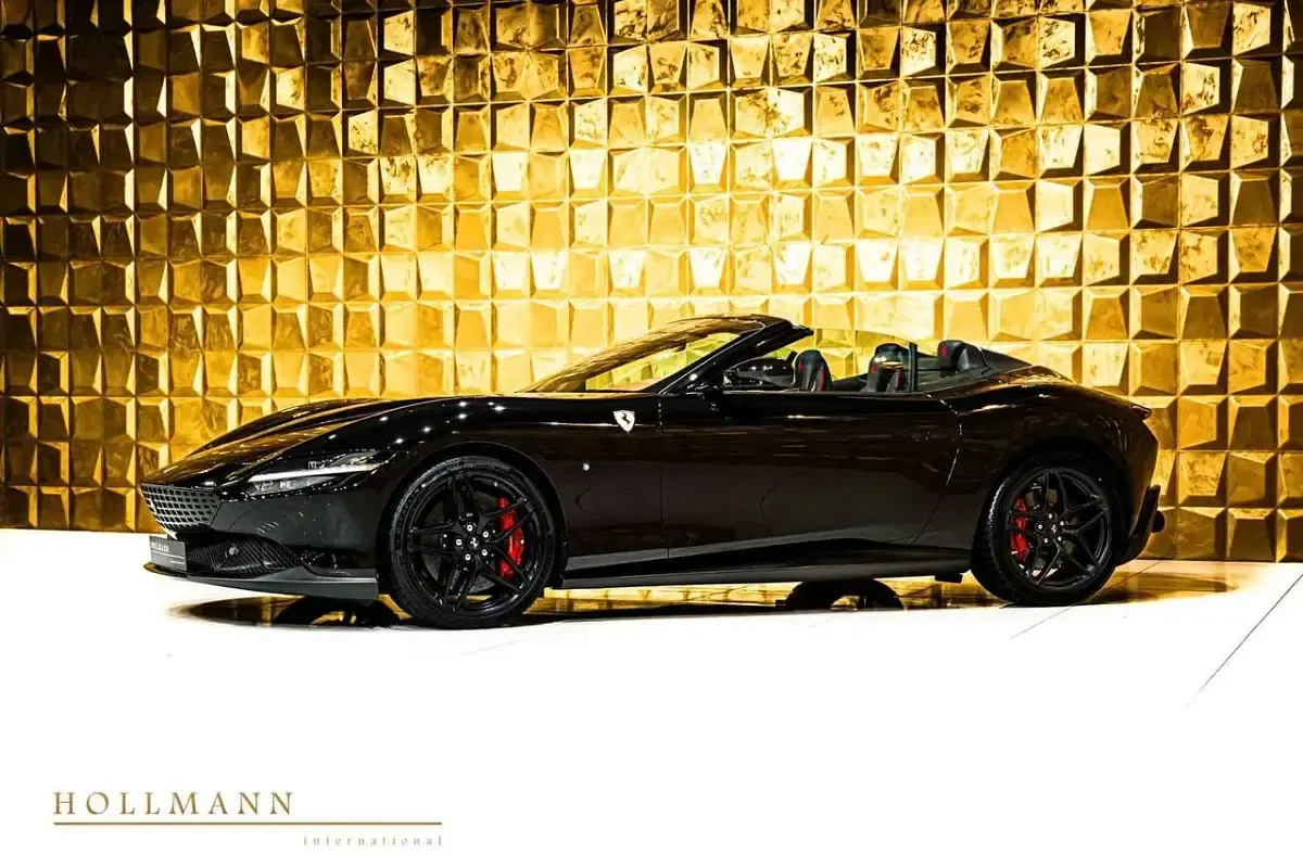 Nouă Ferrari Roma 620 CP (456 kW) 2026 Negru Cabrio
