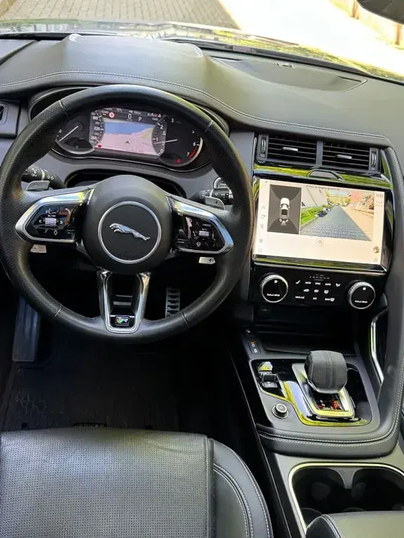 Gebraucht Jaguar E-Pace R-Dynamic 200 PS (147 kW) 2023 Grau SUV