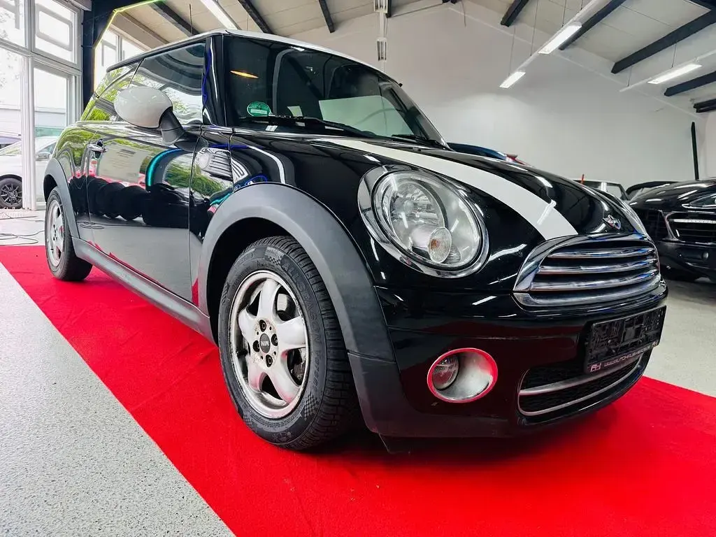 Używany Mini One D 90 KM (66 kW) 2010 Czarny Hatchback
