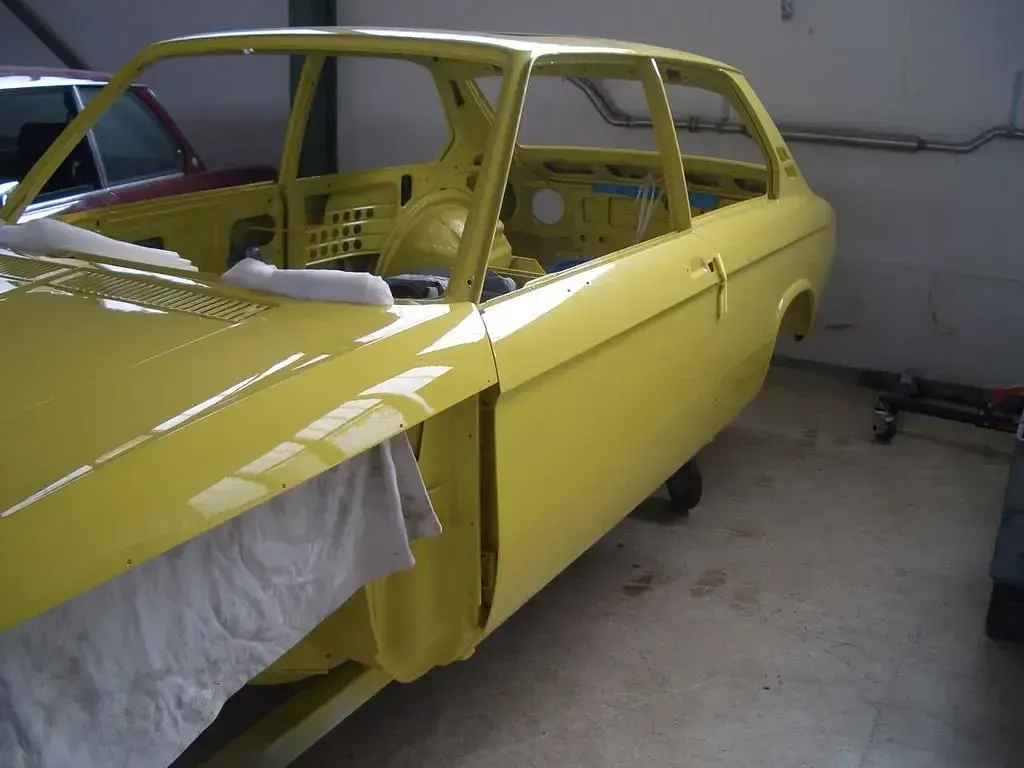 Gebraucht BMW 2002 160 PS (117 kW) 1972 Gelb Limousine