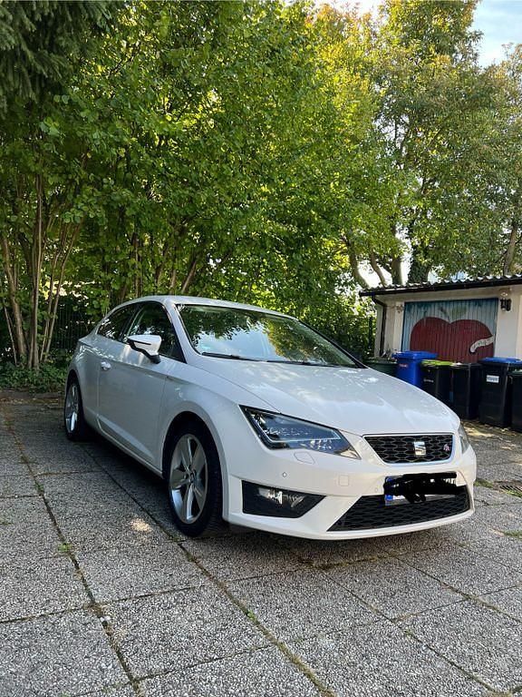 Gebraucht Seat Leon SC FR 125 PS (91 kW) 2015 Weiß Kleinwagen