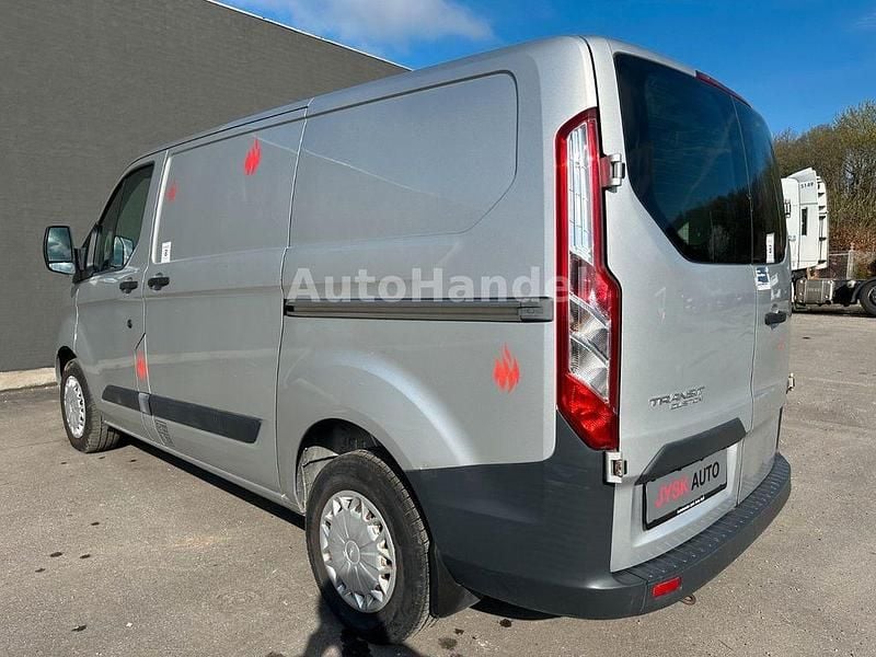 Usado Ford Transit Custom Trend 125 HP (91 kW) 2014 Prateado Monovolume