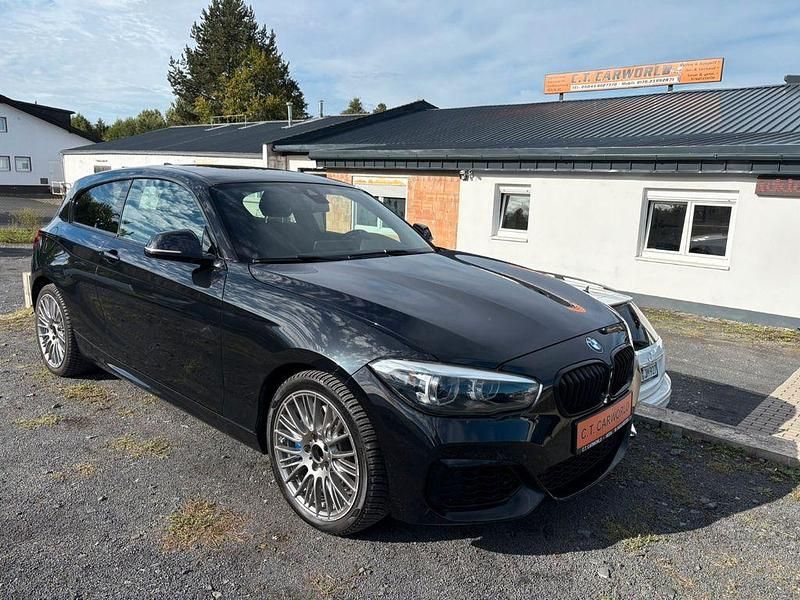 Schwarz Gebraucht 2016 BMW 116 M Sport Kleinwagen | 12.399 € (Fairer Preis) - Bild 1/4