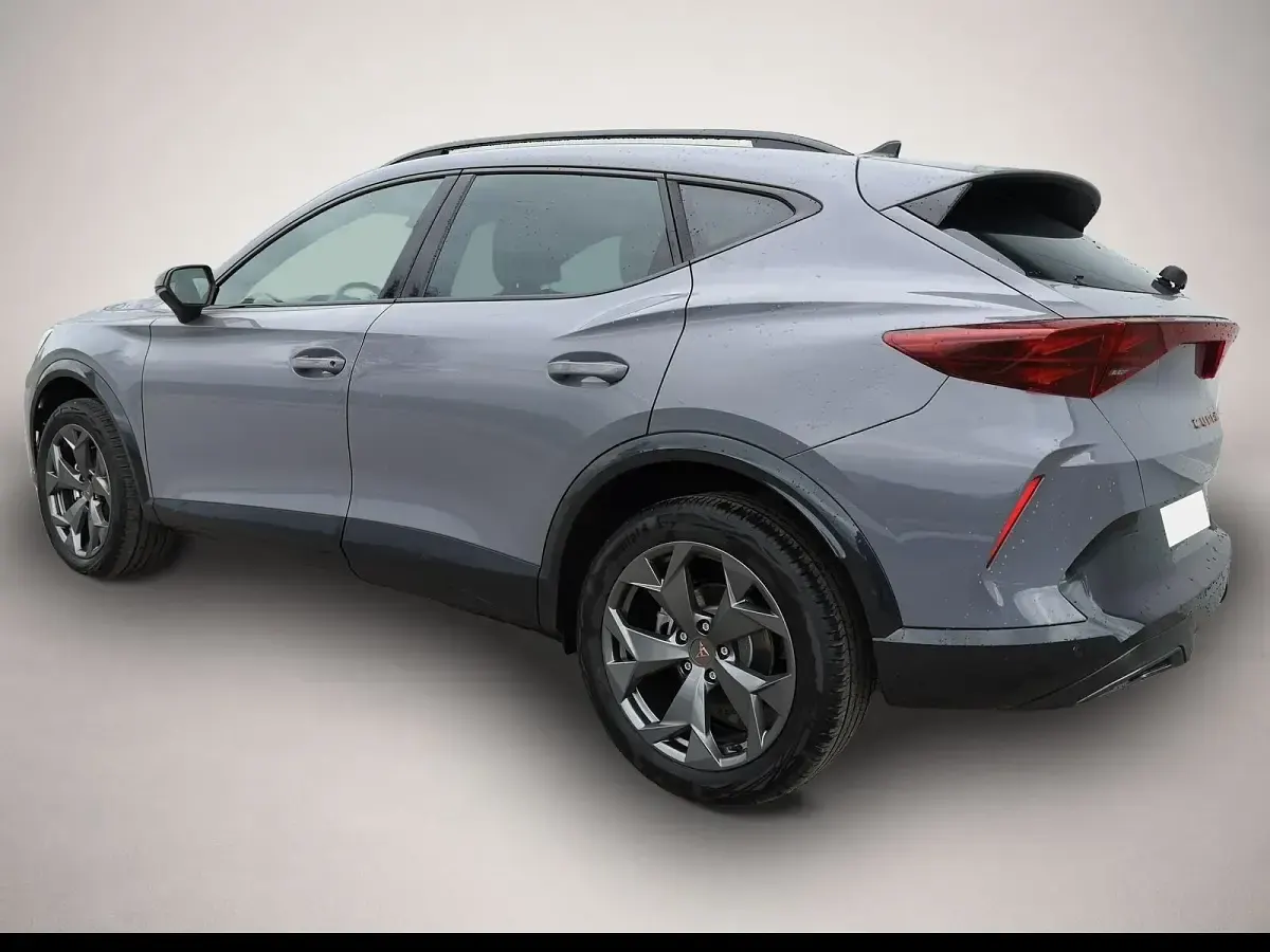 Neu Cupra Formentor 150 PS (110 kW) 2026 Grau SUV
