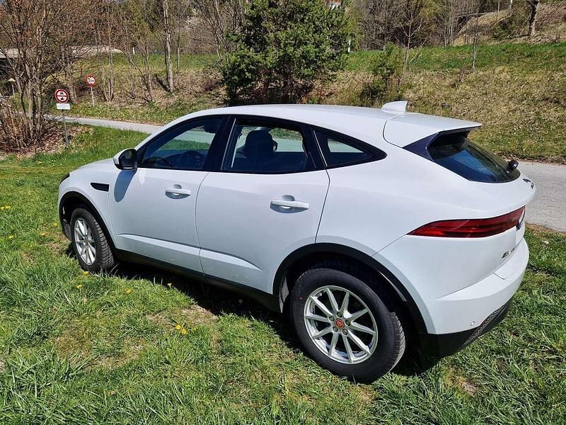 Gebraucht Jaguar E-Pace Basis 150 PS (110 kW) 2018 SUV