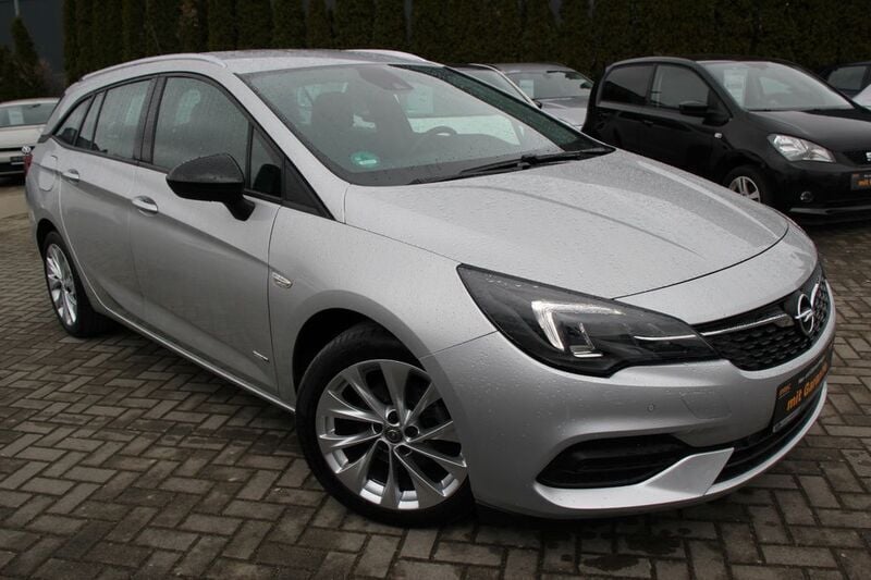 Silber Gebraucht 2022 Opel Astra Design & Tech Kombi | 17.690 € (Guter Preis) - Bild 1/4