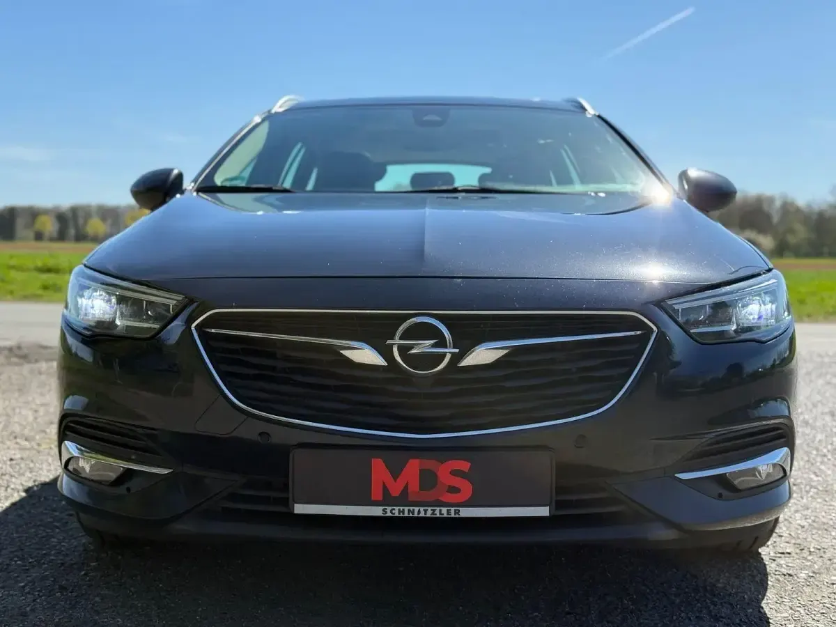 Gebraucht Opel Insignia Innovation 209 PS (153 kW) 2018 Blau Kombi