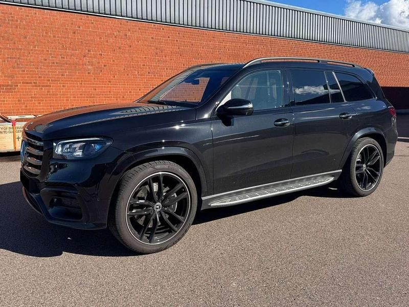 Schwarz Gebraucht 2025 Mercedes GLS580 AMG Line Premium Plus SUV | 109.900 € - Bild 1/4