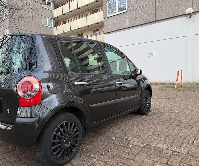 Gebraucht Renault Modus 74 PS (54 kW) 2005 Schwarz Van / Kleinbus